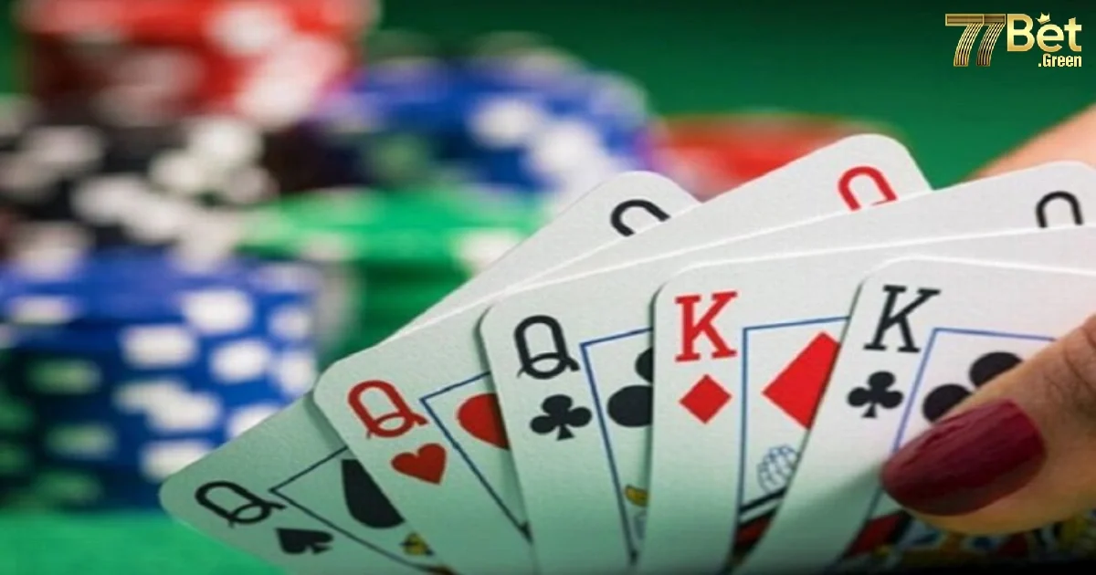 Làm thế nào để chiến thắng trong game bài Xì tố tại 77bet?